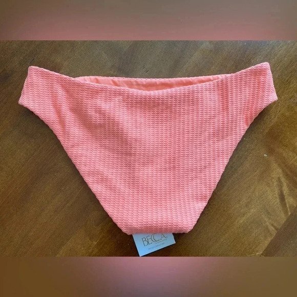 Becca Women's Line in the Sand Hipster Bikini Textured Bottom Peach XSmall NEW - Picture 4 of 4